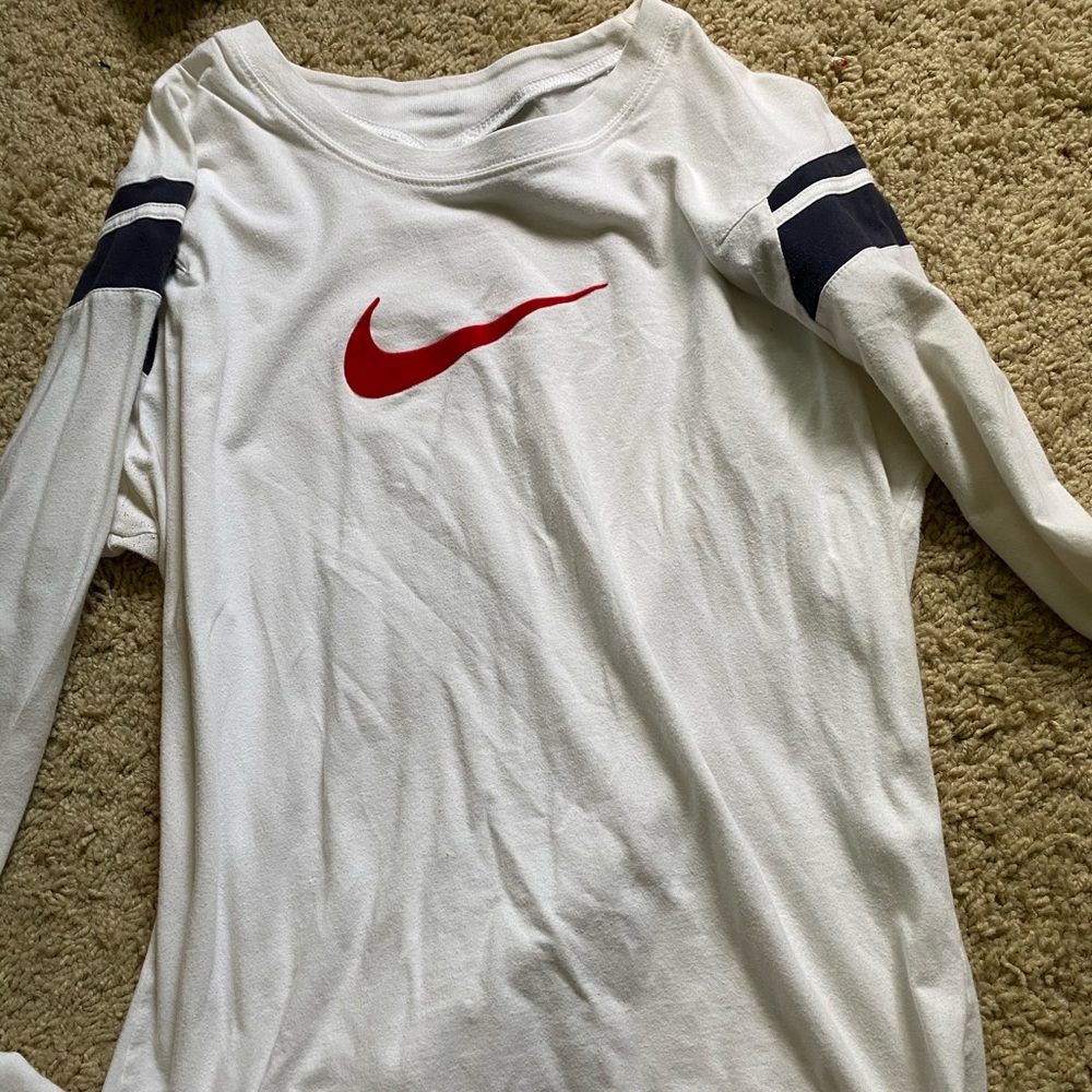 nike long sleeve